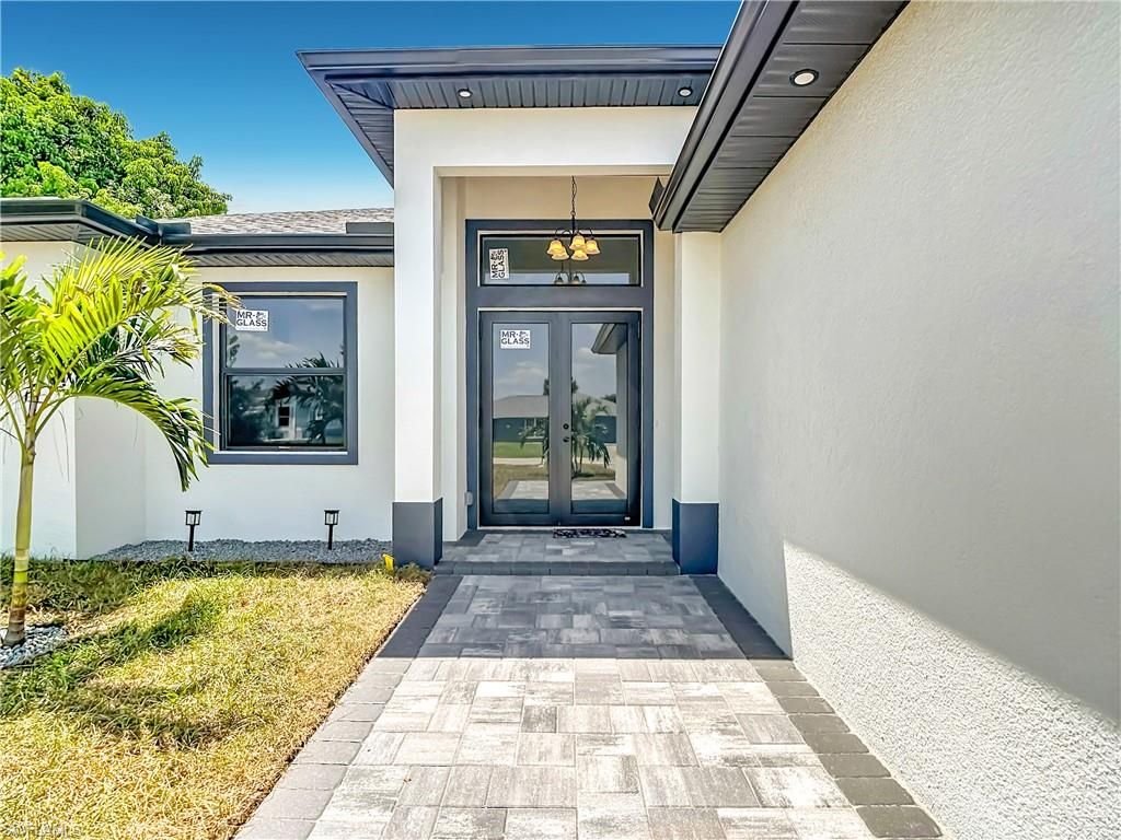 103 Ruby AVE N, LEHIGH ACRES, FL 33971 — photo 4