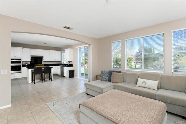 4163 Lake Circle Drive, Fallbrook, CA 92028