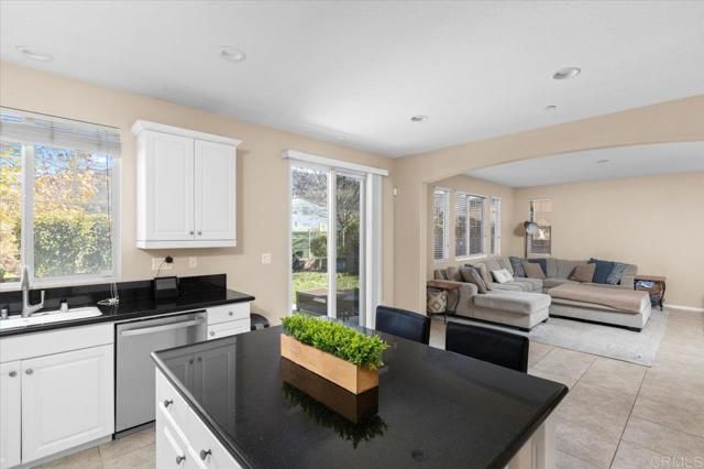 4163 Lake Circle Drive, Fallbrook, CA 92028