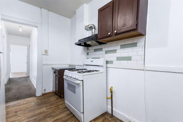 1565 W Grand Unit: 1, Detroit, MI 48208