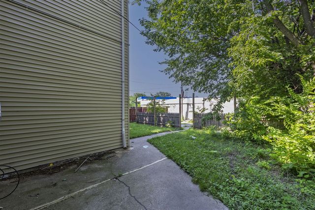 1565 W Grand Unit: 1, Detroit, MI 48208