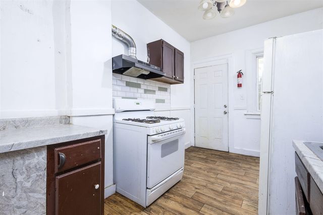 1565 W Grand Unit: 1, Detroit, MI 48208