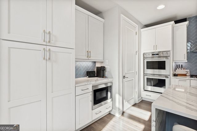 1002 Towneship Way, Roswell, GA 30075