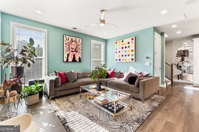 1002 Towneship Way, Roswell, GA 30075