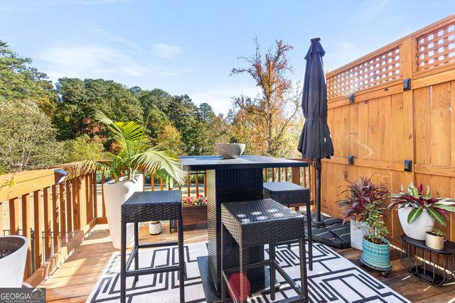 1002 Towneship Way, Roswell, GA 30075