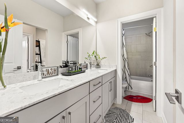 1002 Towneship Way, Roswell, GA 30075