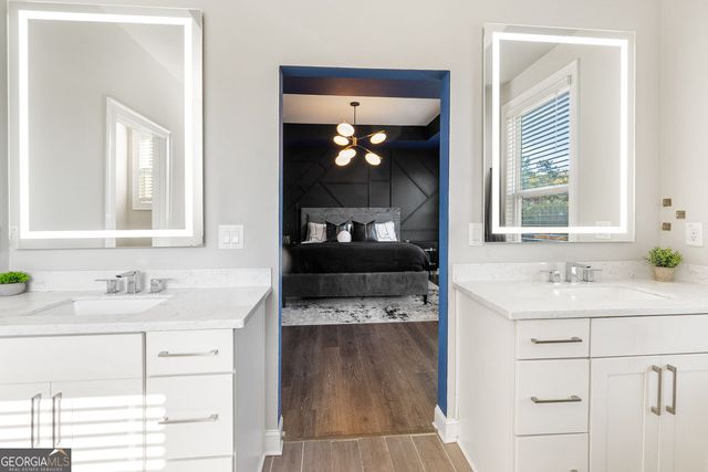 1002 Towneship Way, Roswell, GA 30075