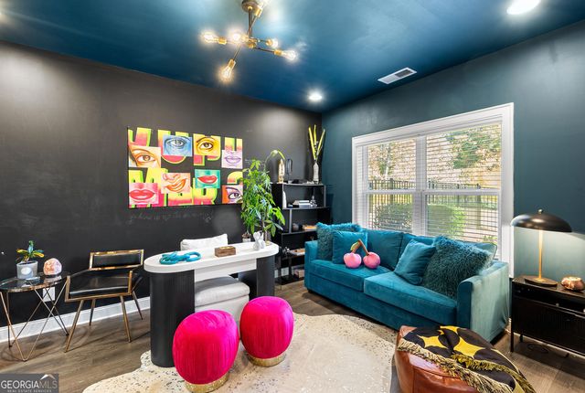 1002 Towneship Way, Roswell, GA 30075