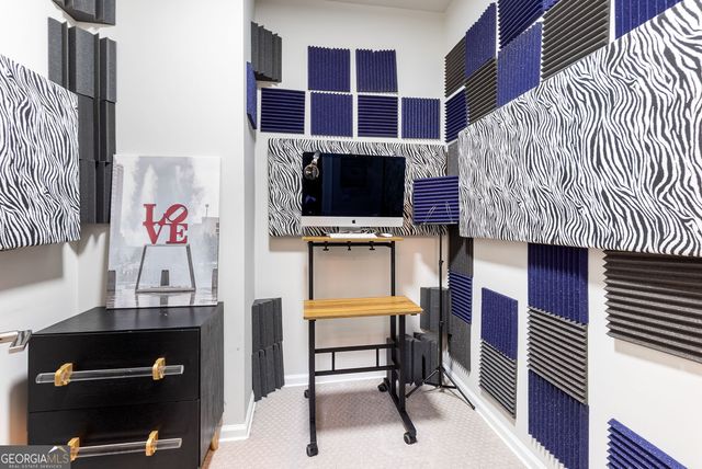 1002 Towneship Way, Roswell, GA 30075