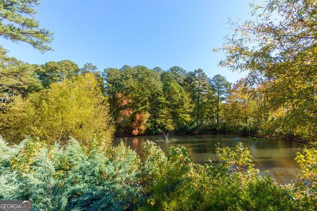 1002 Towneship Way, Roswell, GA 30075