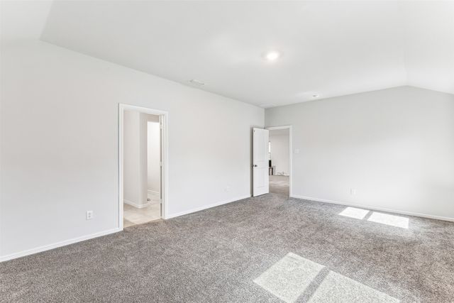 714 Wolf Creek Drive, Cleburne, TX 76033