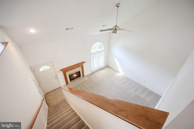 1118 ROOSEVELT CT, Hanover, PA 17331