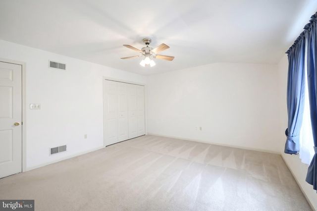 1118 ROOSEVELT CT, Hanover, PA 17331