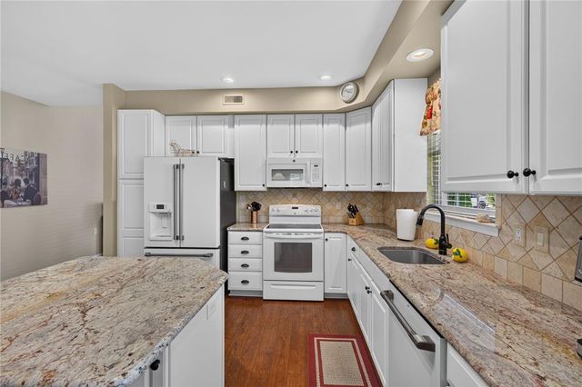 6616 Blue Heather Court, Lower Macungie Twp, PA 18062