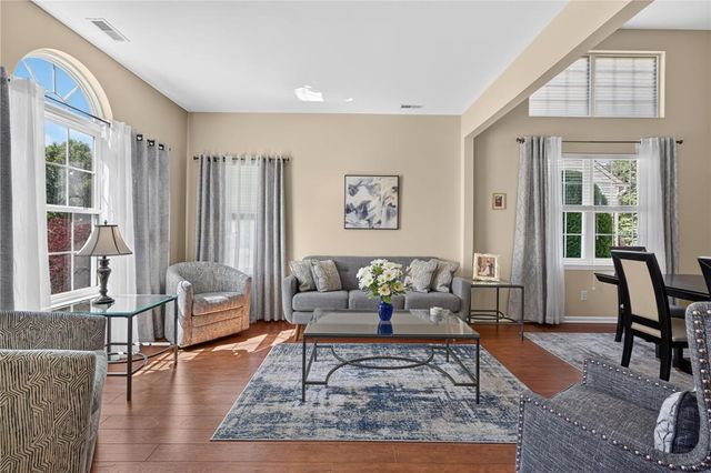 6616 Blue Heather Court, Lower Macungie Twp, PA 18062