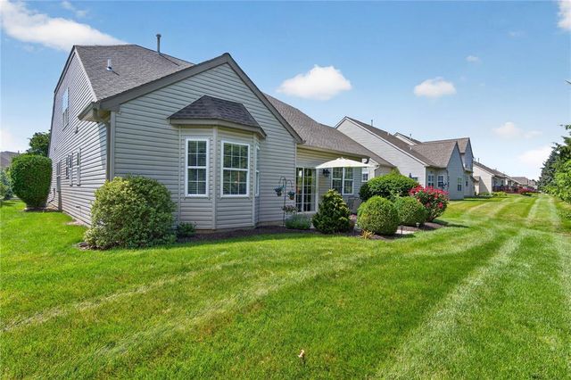 6616 Blue Heather Court, Lower Macungie Twp, PA 18062