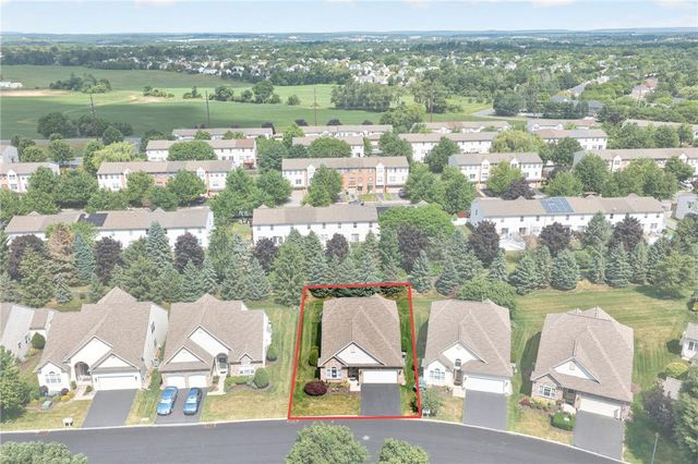 6616 Blue Heather Court, Lower Macungie Twp, PA 18062