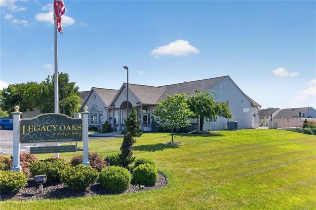 6616 Blue Heather Court, Lower Macungie Twp, PA 18062