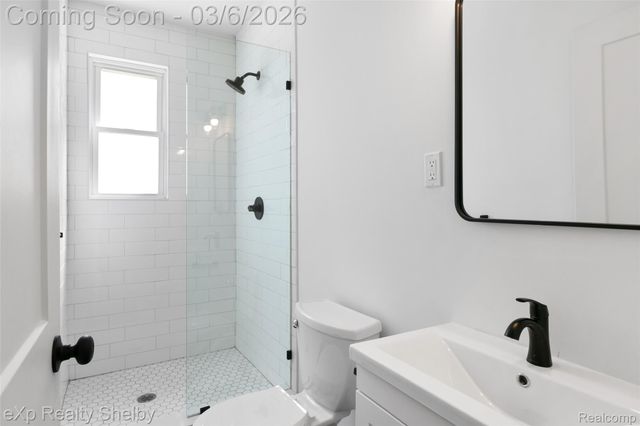 259 W 9 MILE Road 104, Ferndale, MI 48220