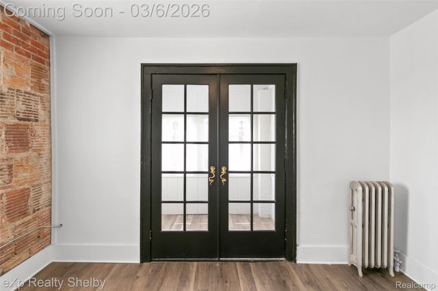 259 W 9 MILE Road 104, Ferndale, MI 48220