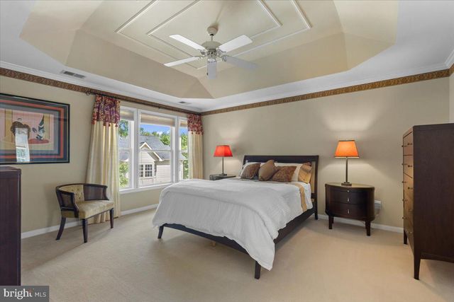 46134 BRISBANE SQ, Potomac Falls, VA 20165