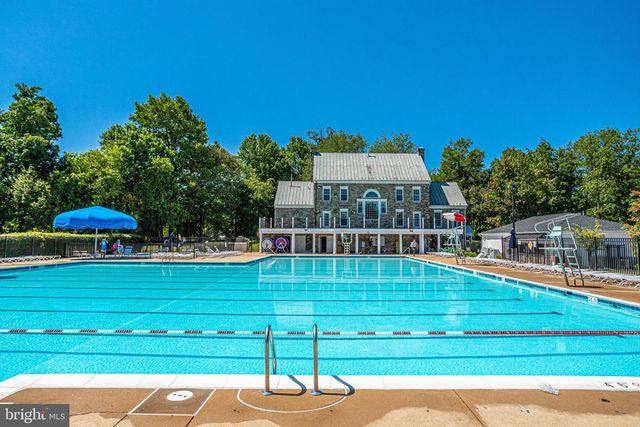 46134 BRISBANE SQ, Potomac Falls, VA 20165