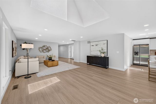 7608 90th Avenue SW, Lakewood, WA 98498