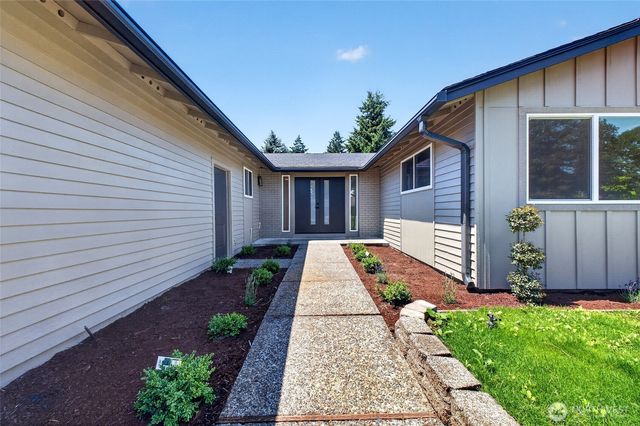 7608 90th Avenue SW, Lakewood, WA 98498