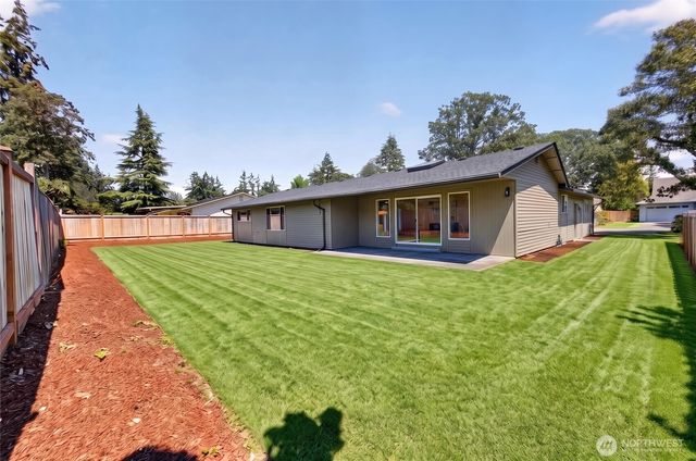 7608 90th Avenue SW, Lakewood, WA 98498