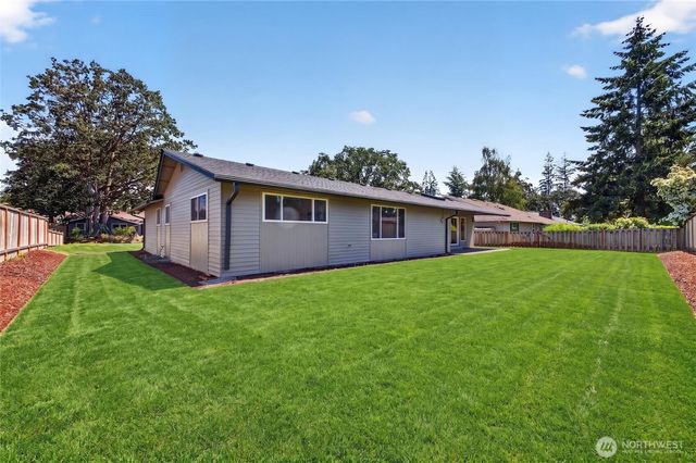 7608 90th Avenue SW, Lakewood, WA 98498