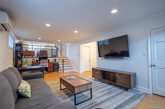 231 Hudson Street, Denver, CO 80220