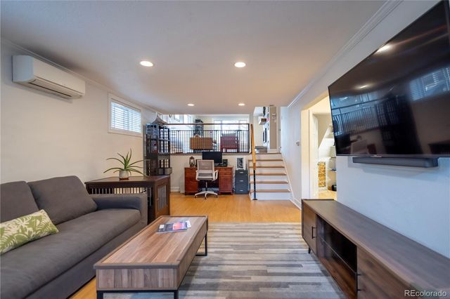 231 Hudson Street, Denver, CO 80220