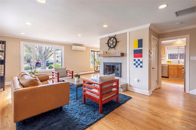 231 Hudson Street, Denver, CO 80220