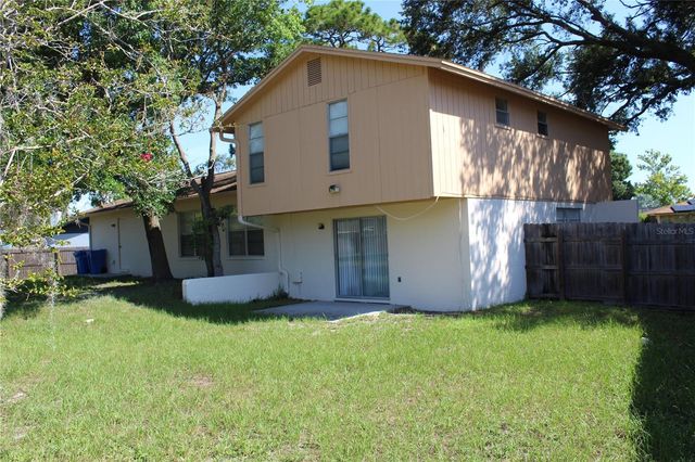 15808 SPRING CREST CIRCLE, Tampa, FL 33624
