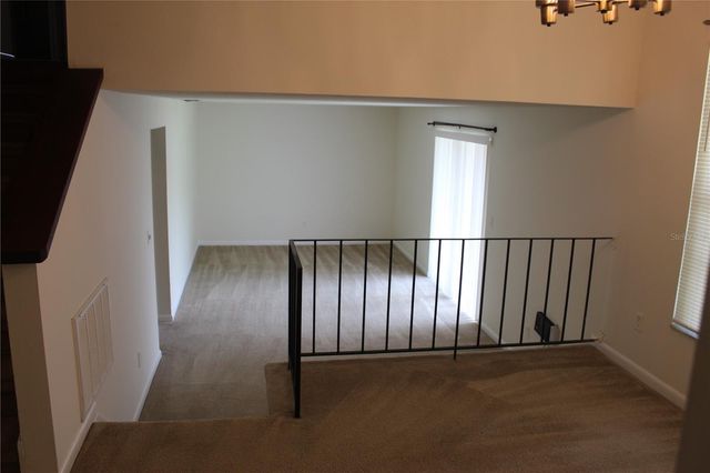 15808 SPRING CREST CIRCLE, Tampa, FL 33624