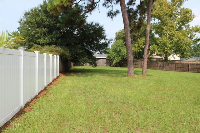 15808 SPRING CREST CIRCLE, Tampa, FL 33624