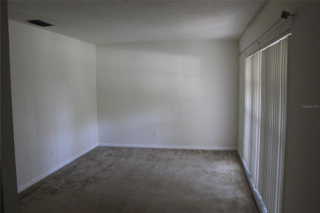 15808 SPRING CREST CIRCLE, Tampa, FL 33624