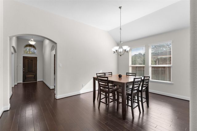 2606 Tacoma Springs Drive, Conroe, TX 77304