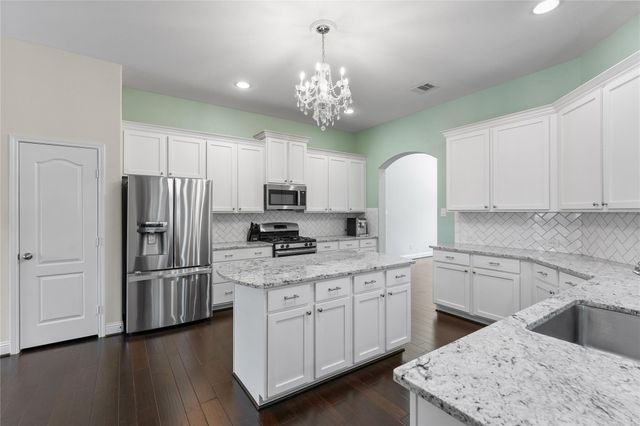 2606 Tacoma Springs Drive, Conroe, TX 77304