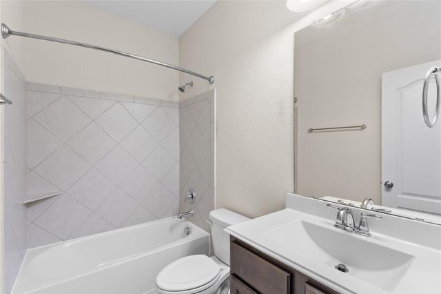 2606 Tacoma Springs Drive, Conroe, TX 77304