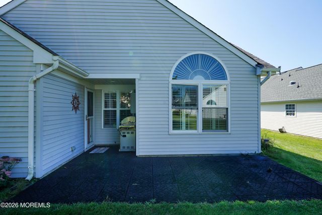 2476 Spring Hill Drive, Toms River, NJ 08755