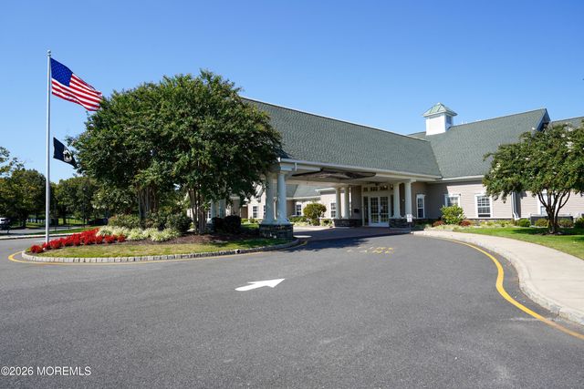 2476 Spring Hill Drive, Toms River, NJ 08755