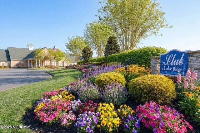 2476 Spring Hill Drive, Toms River, NJ 08755