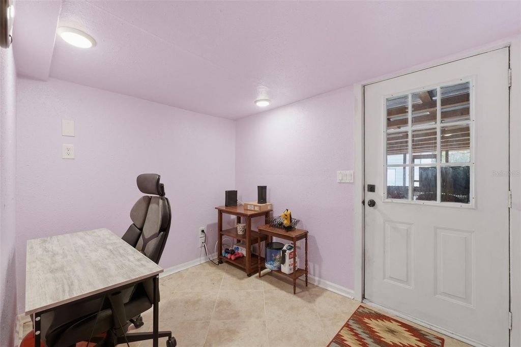 Image 35 of property listing at 515 S COVELAKE TERRACE, Inverness, FL 34450