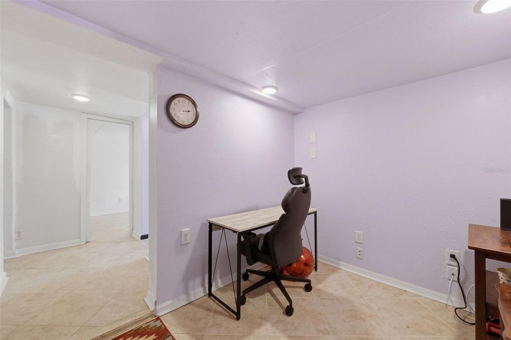 Image 36 of property listing at 515 S COVELAKE TERRACE, Inverness, FL 34450