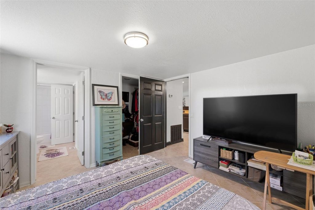 Image 46 of property listing at 515 S COVELAKE TERRACE, Inverness, FL 34450