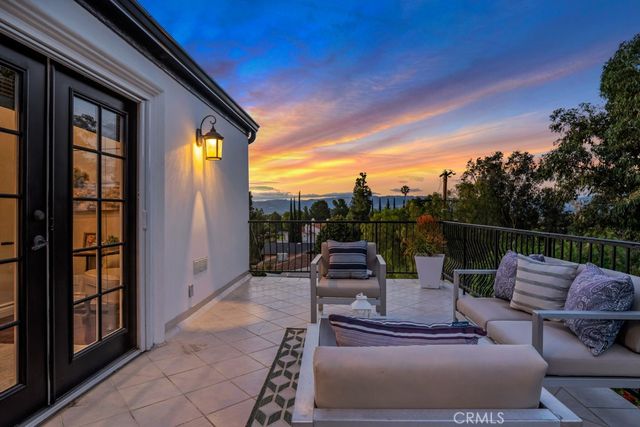 4927 Alatar, Woodland Hills, CA 91364
