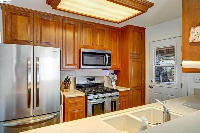 1463 Wilton Rd, Livermore, CA 94551