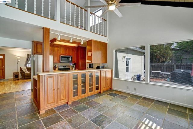 1463 Wilton Rd, Livermore, CA 94551