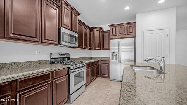 1682 N 144TH Drive, Goodyear, AZ 85395